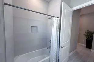 262 Indies Dr, Naples, FL 34114 - Photo 30