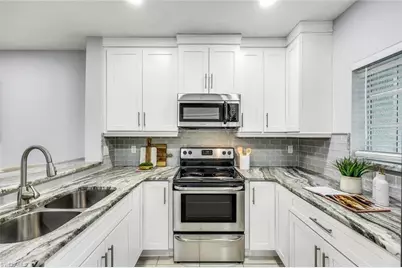 8407 Bernwood Cove Loop #511, Fort Myers, FL 33966 - Photo 12