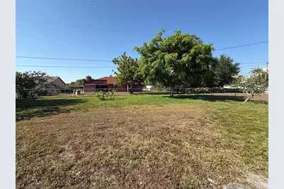 1219 SE 25th Ter, Cape Coral, FL 33904 - Photo 24