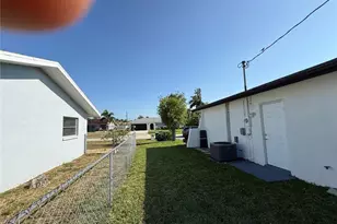 1219 SE 25th Terrace, Cape Coral, FL 33904 - Photo 30