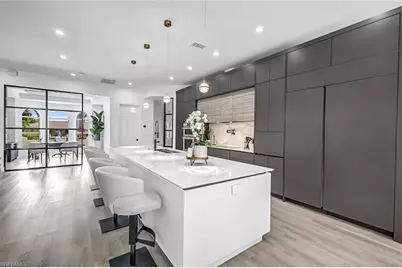 3917 SE 19th Ave, Cape Coral, FL 33904 - Photo 10