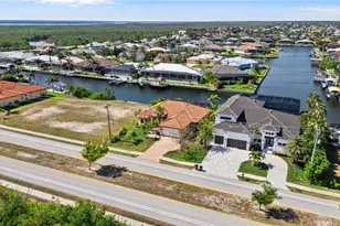 2915 Beach Pkwy W, Cape Coral, FL 33914 - Photo 4