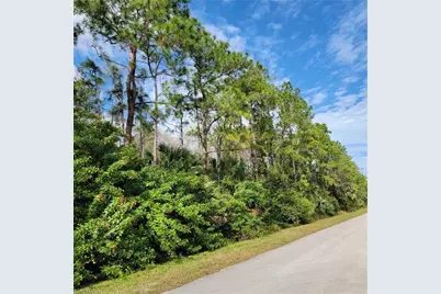 3011 2nd St NE, Naples, FL 34120 - Photo 14