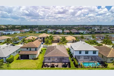 9231 Shadow Oak Ln, Naples, FL 34120 - Photo 42