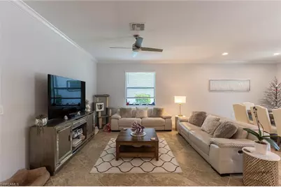 9231 Shadow Oak Ln, Naples, FL 34120 - Photo 12