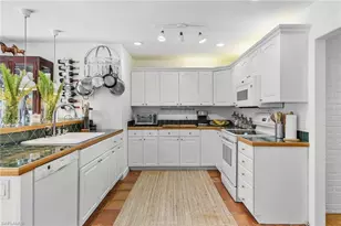 27553 Playa Del Rey Ln, Bonita Springs, FL 34135 - Photo 12