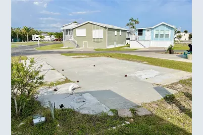 19681 Summerlin 377 Rd, Fort Myers, FL 33908 - Photo 4