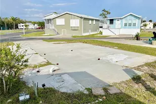 19681 Summerlin 377 Rd, Fort Myers, FL 33908 - Photo 4