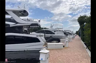 14030 McGregor Blvd, Cape Coral, FL 33908 - Photo 4