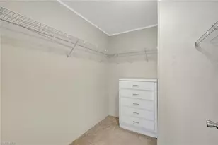 524 Menton Ln, Naples, FL 34112 - Photo 18