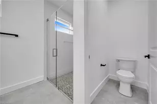 4220 Jacaranda Pkwy W, Cape Coral, FL 33993 - Photo 32