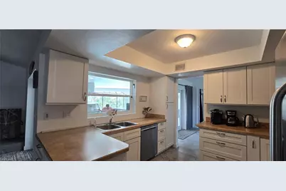 1610 Cornwallis Pkwy, Cape Coral, FL 33904 - Photo 38