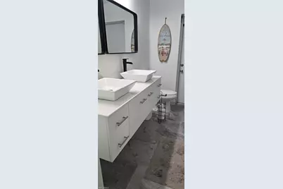 1610 Cornwallis Pkwy, Cape Coral, FL 33904 - Photo 10