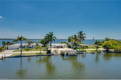 2579 Third St, Matlacha, FL 33993 - Photo 4