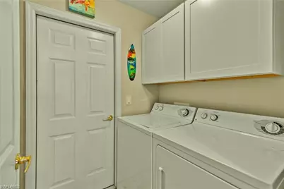 10032 Oakhurst Way, Fort Myers, FL 33913 - Photo 12