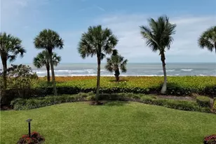 10475 Gulf Shore Dr, Naples, FL 34108 - Photo 2