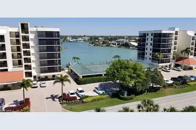 10475 Gulf Shore Dr #162, Naples, FL 34108 - Photo 4