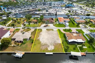 122 Placid Dr, Fort Myers, FL 33919 - Photo 12