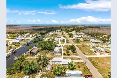 5099 Flamingo Dr, Saint James City, FL 33956 - Photo 4