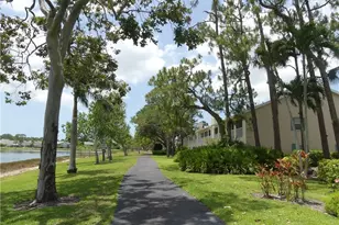 1704 Kings Lake Blvd, Naples, FL 34112 - Photo 6