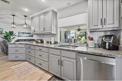 206 SE 45th Ter, Cape Coral, FL 33904 - Photo 12