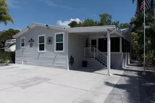5570 Cypress Woods Resort Dr, Fort Myers, FL 33905 - Photo 2