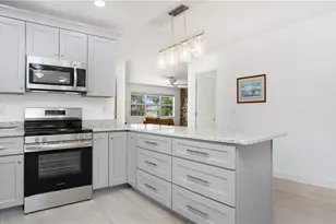 767 Glendale Ave, Naples, FL 34110 - Photo 4