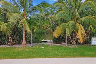 767 Glendale Ave, Naples, FL 34110 - Photo 18