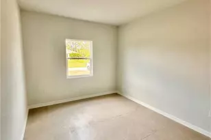 2509 38th St SW, Lehigh Acres, FL 33976 - Photo 8