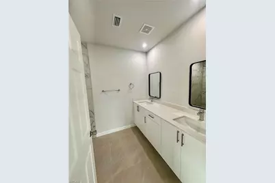 2509 38th St SW, Lehigh Acres, FL 33976 - Photo 16