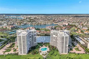 320 Seaview Ct, Marco Island, FL 34145 - Photo 2