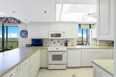 26235 Hickory Blvd #7B, Bonita Springs, FL 34134 - Photo 10