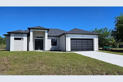 812 Hibiscus Ave, Lehigh Acres, FL 33972 - Photo 1