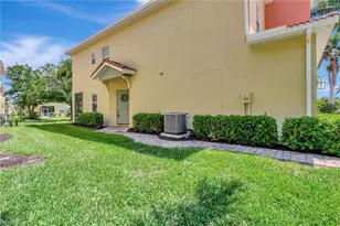 9820 Healthpark Cir, Fort Myers, FL 33908 - Photo 38