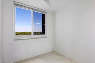 295 Grande Way, Naples, FL 34110 - Photo 22