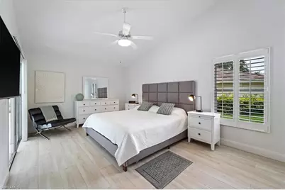 5192 Lochwood Ct, Naples, FL 34112 - Photo 6