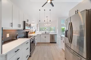 5192 Lochwood Ct, Naples, FL 34112 - Photo 4