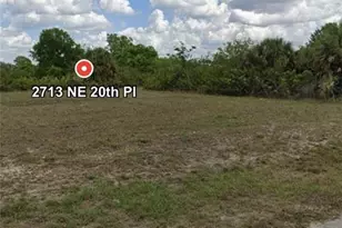 2713 NE 20th Pl, Cape Coral, FL 33909 - Photo 2