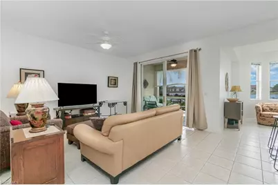 2740 Cypress Trace Cir #2718, Naples, FL 34119 - Photo 4