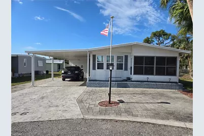 366 Middlecoff Ct, North Fort Myers, FL 33903 - Photo 2
