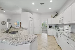 11119 Laughton Cir, Fort Myers, FL 33913 - Photo 8