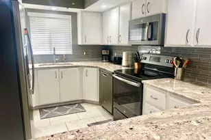 4396 Bowsprit Ct, Fort Myers, FL 33919 - Photo 8