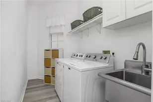 170 Vista Ln, Naples, FL 34119 - Photo 22