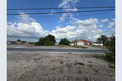 1528 NE 13th Ave, Cape Coral, FL 33909 - Photo 2