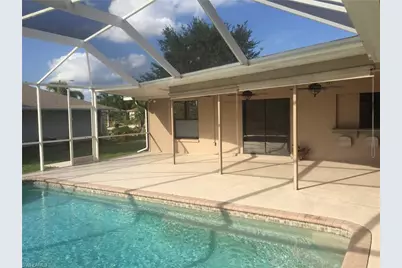 132 NE 7th Ave, Cape Coral, FL 33909 - Photo 2