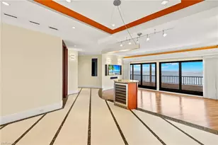 625 La Peninsula Blvd, Naples, FL 34113 - Photo 2