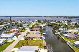 2609 Bayshore Dr, Matlacha, FL 33993 - Photo 1