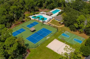 975 Tivoli Ct, Naples, FL 34104 - Photo 32