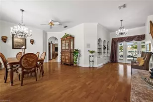 842 Miramar Ct, Cape Coral, FL 33904 - Photo 24