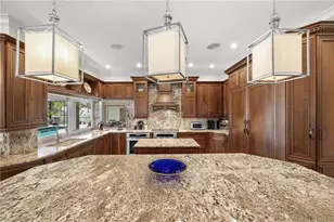 842 Miramar Ct, Cape Coral, FL 33904 - Photo 10